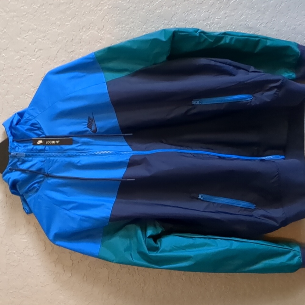 Nike Jacket - Picture 6 of 13